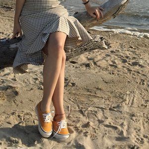 Vans Era Retro Sport Sneaker | US 7